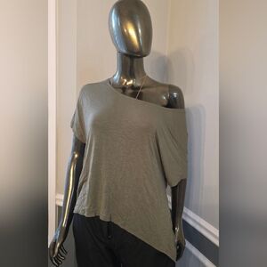 VENUS Sage Asymmetrical Short Sleeve Tee